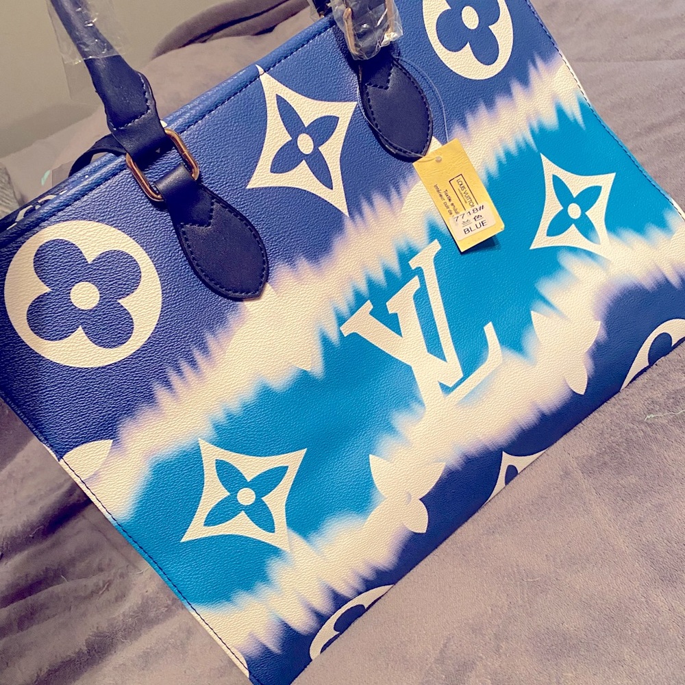 Blue purse